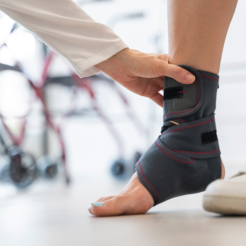 post-surgical-rehabilitation-Cralle-Physical-Therapy-Delray-Beach-FL